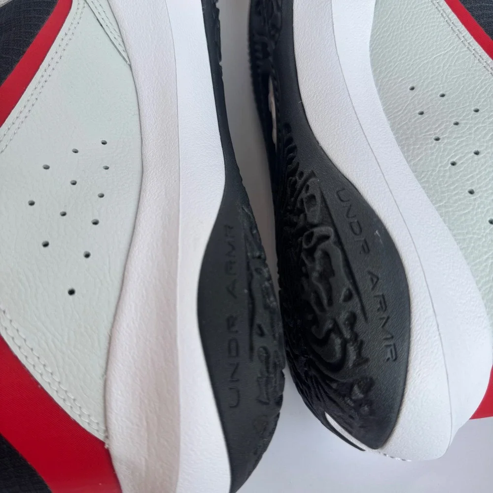 Under Armour UA Lockdown 7 Gray Red Black Mens Basketball Shoes Sneakers Size 13